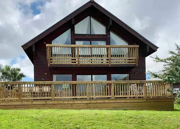 Retallack Resort 4 Bedroom Lodge - Hot Tub For Hire On Request -Pool & Spa