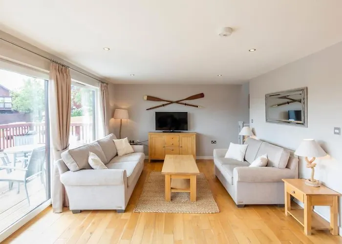 Retallack Resort 4 Bedroom Lodge - Hot Tub For Hire On Request -Pool & Spa
